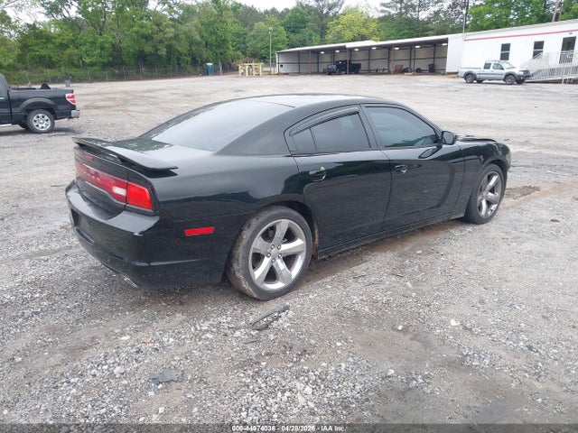 Dodge Charger Se
