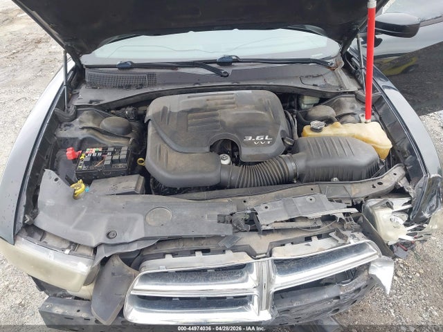 Dodge Charger Se