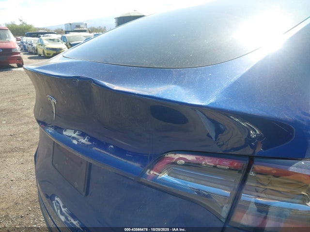 Tesla Model Y Long Range Dual Motor All-wheel Drive