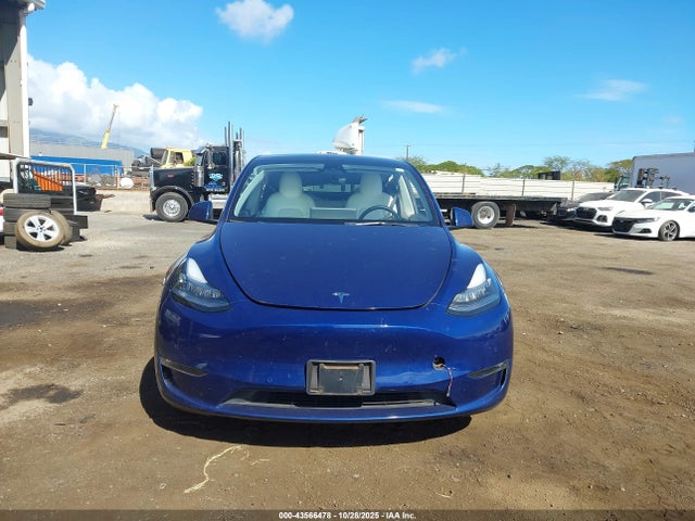 Tesla Model Y Long Range Dual Motor All-wheel Drive