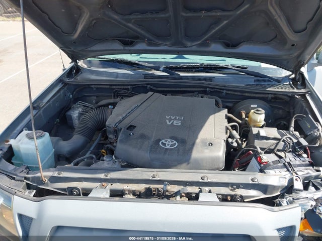 Toyota Tacoma Prerunner V6