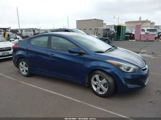 Salvage Hyundai ELANTRA Image