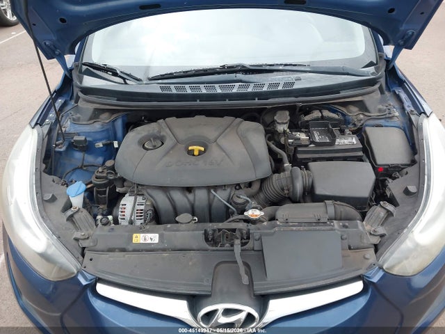Hyundai ELANTRA Se