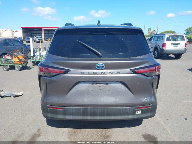 Toyota Sienna Xle