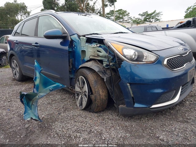 Kia Niro Lx
