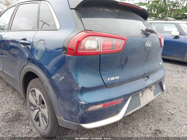 Kia Niro Lx