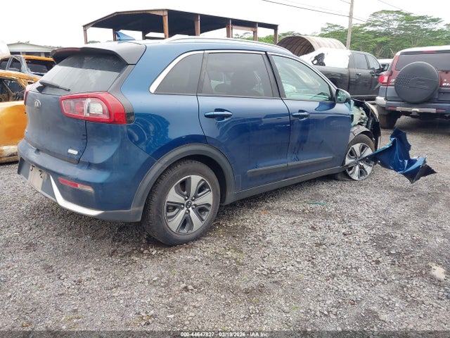 Kia Niro Lx
