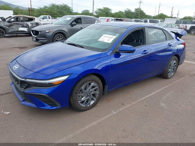 Hyundai ELANTRA Blue