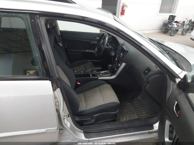 Subaru Outback 2.5i Basic