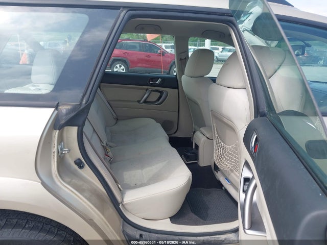 Subaru Outback 2.5i