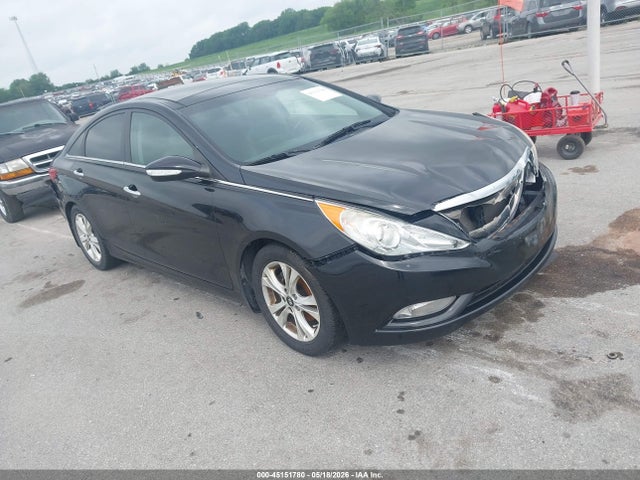 Salvage Hyundai SONATA Image
