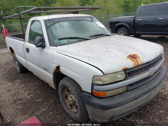 Salvage Chevrolet Silverado 1500 Image