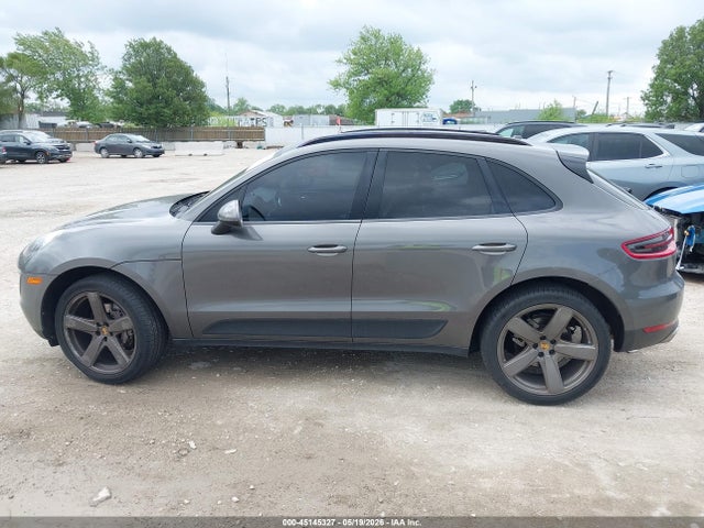 Porsche Macan S