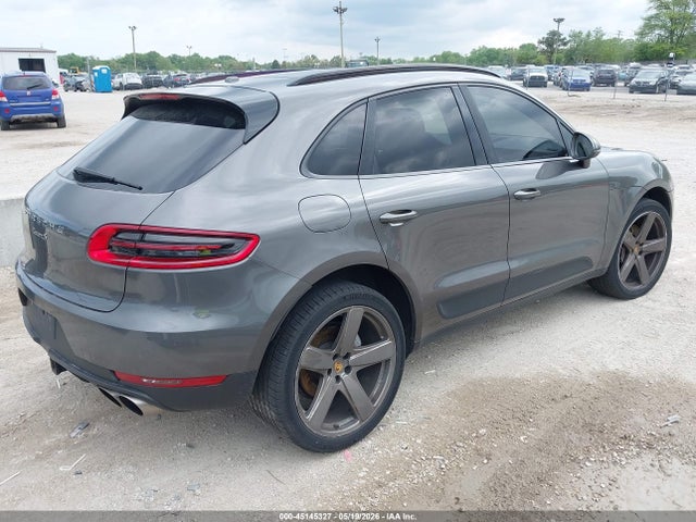 Porsche Macan S