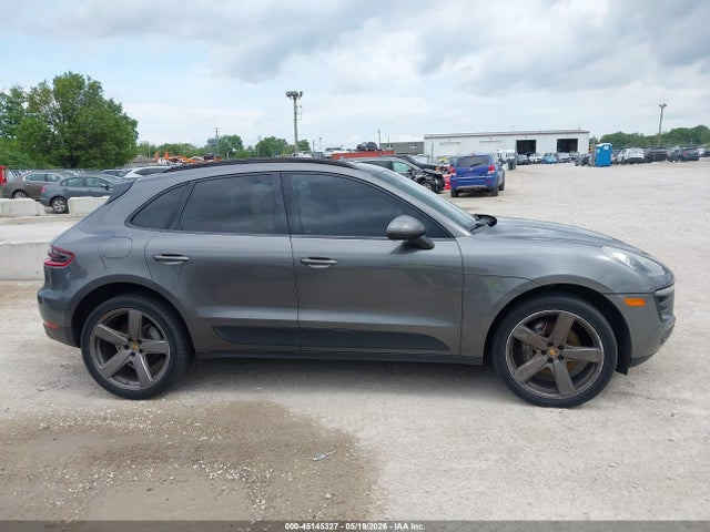 Porsche Macan S