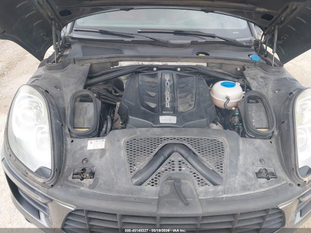 Porsche Macan S