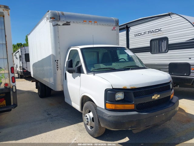 Salvage Chevrolet Express Image