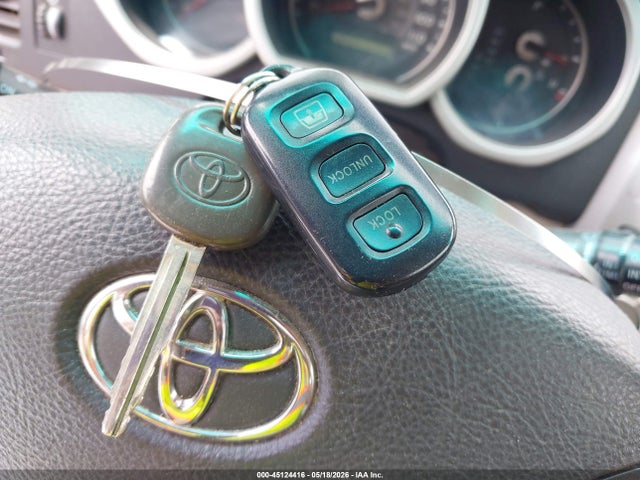 Toyota 4Runner Limited V6