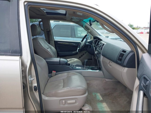 Toyota 4Runner Limited V6