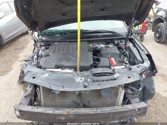 Toyota Avalon Xle Premium