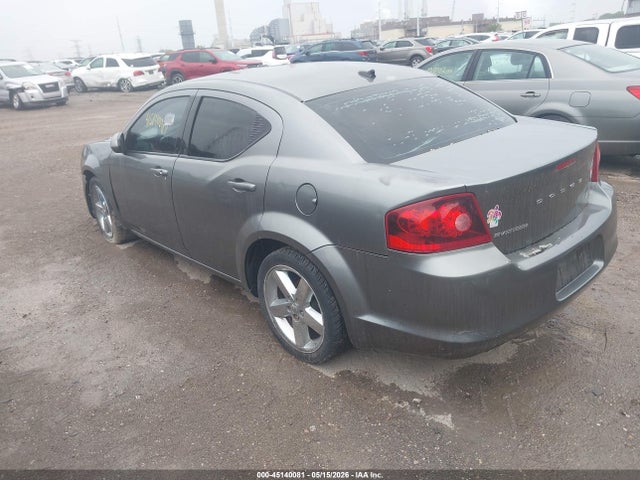 Dodge Avenger Lux