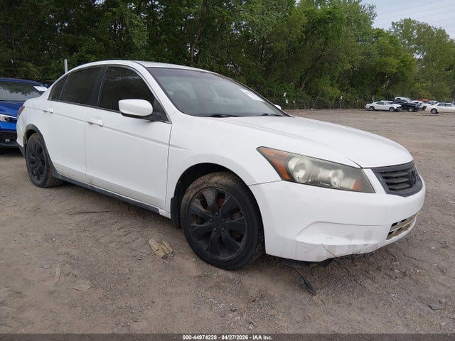 Salvage Honda Accord Image
