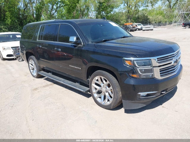 Salvage Chevrolet Suburban 1500 Image