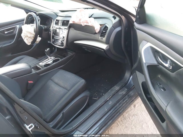 Nissan Altima 2.5 Sv