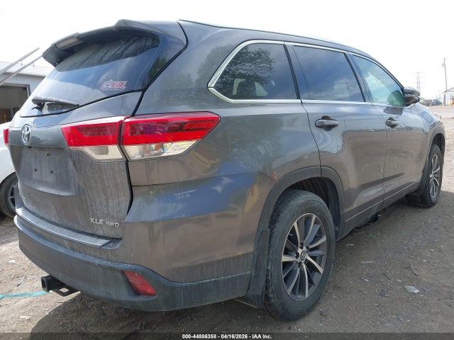 Toyota Highlander Xle