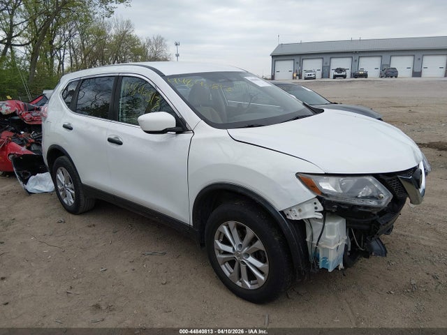 Salvage Nissan Rogue Image