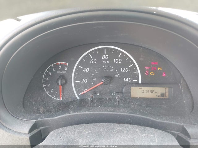 Nissan Versa 1.6 S