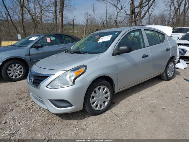 Nissan Versa 1.6 S
