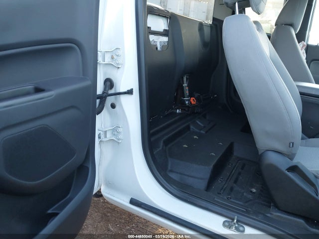 Chevrolet Colorado Wt