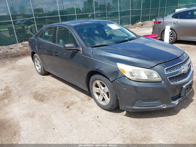Salvage Chevrolet Malibu Image