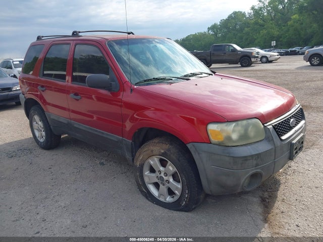 Salvage Ford Escape Image
