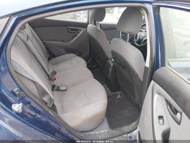 Hyundai ELANTRA Se