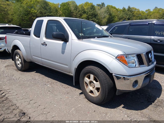Salvage Nissan Frontier Image