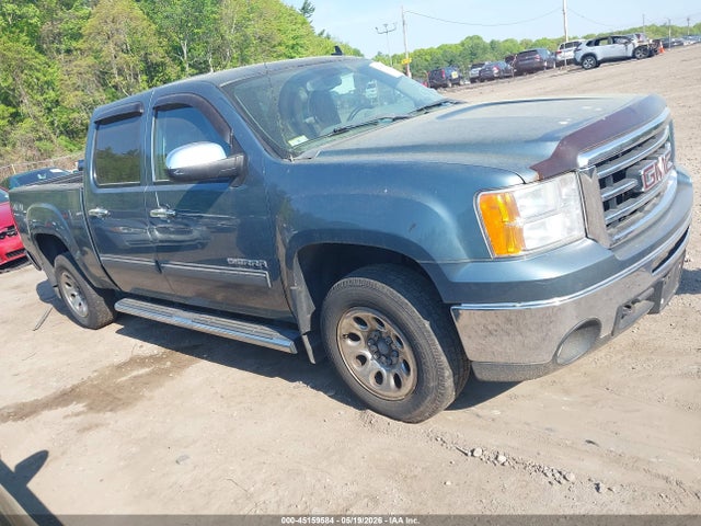 Salvage GMC Sierra 1500 Image