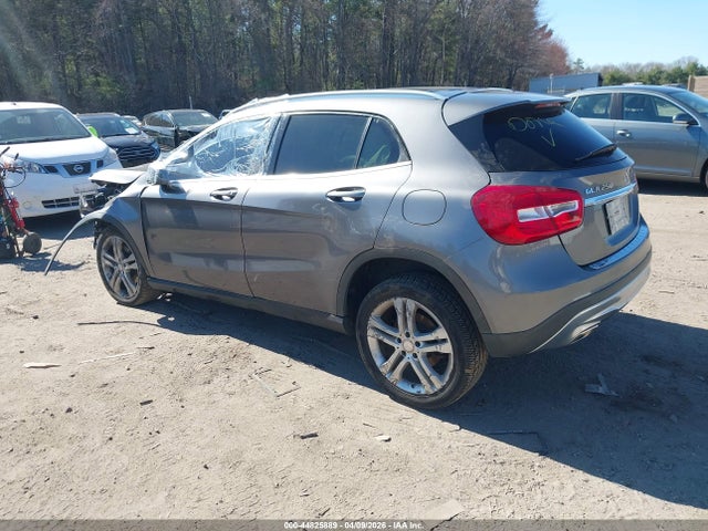 Mercedes-Benz GLA 4matic