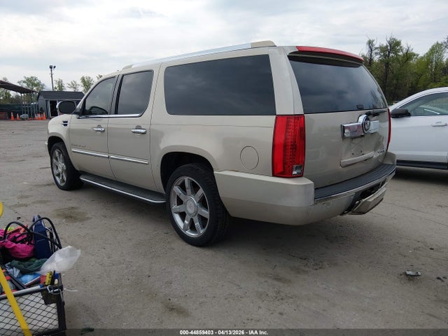Cadillac Escalade Standard