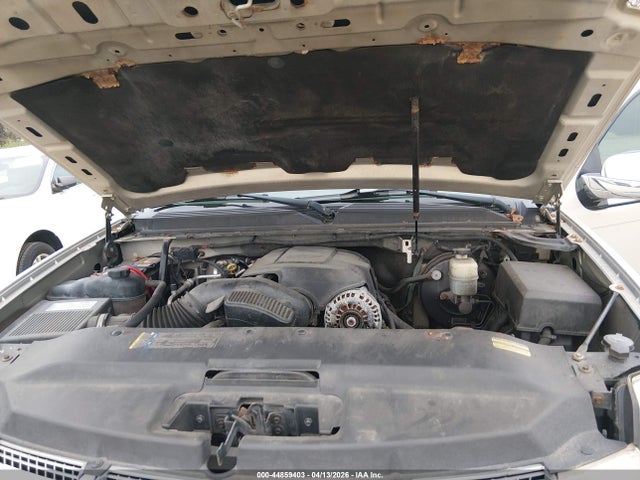 Cadillac Escalade Standard