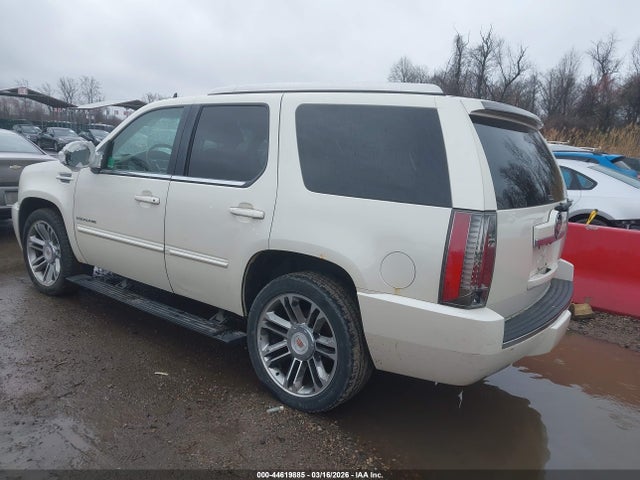 Cadillac Escalade Premium