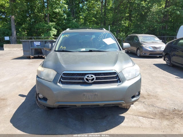 Toyota Highlander Limited V6