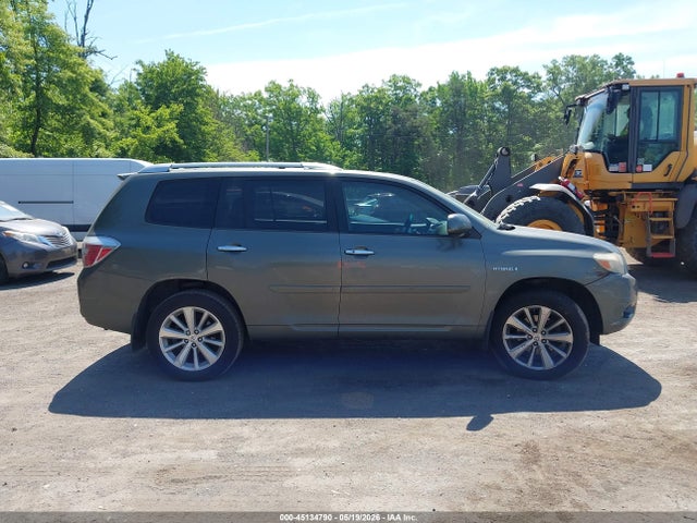 Toyota Highlander Limited V6