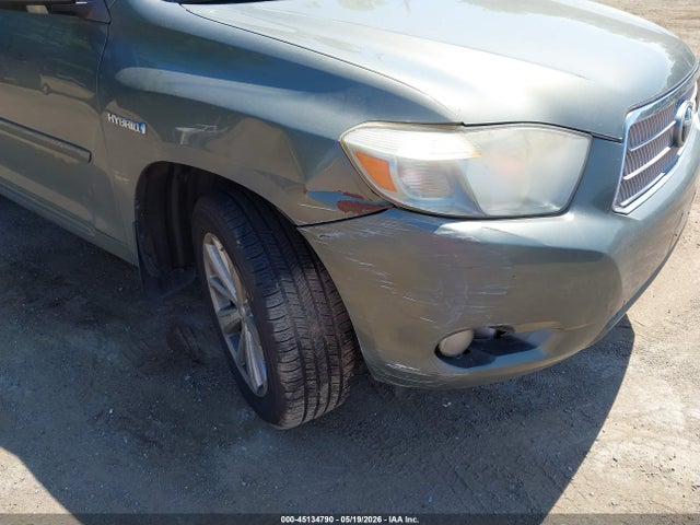 Toyota Highlander Limited V6