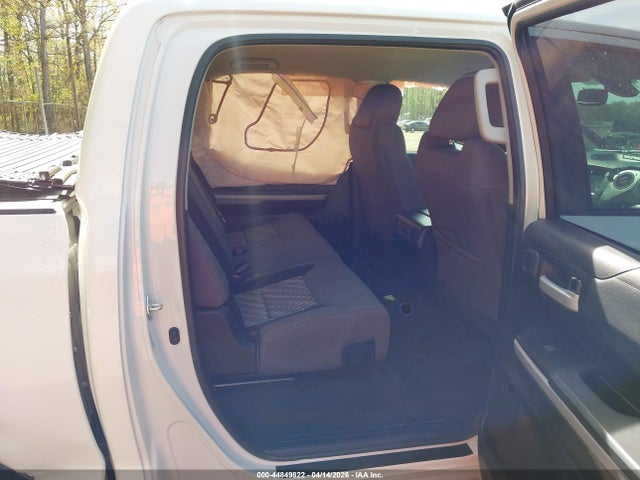 Toyota Tundra Sr5