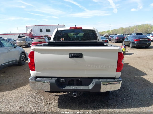 Toyota Tundra Sr5