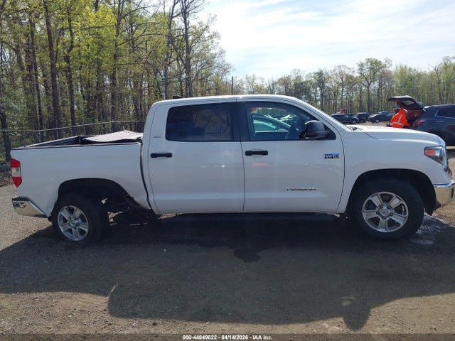 Toyota Tundra Sr5