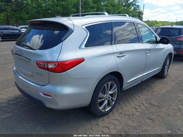 INFINITI Qx