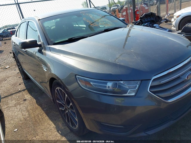 Salvage Ford Taurus Image